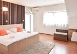 Location vacances Dugopolje - Awesome Apartment In Podstrana With Wifi-3
