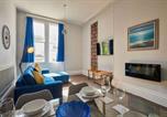 Location vacances Bransford - Host & Stay - Flat 2 Club Chambers-4
