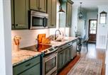 Location vacances Chattanooga - Stylish 2br Cabin C By Mhm Luxury Properties-2