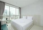 Location vacances Jakarta - Cozy Living and Tidy 2br Ciputra World 2 Apartment By Travelio-1