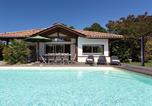 Location vacances  Landes - Résidence Villas La Prade -1