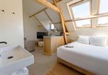 Hôtel Ameland - Van Heeckeren Apartments & Suites Buren-1