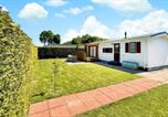 Location vacances Harlingen - Stunning Stacaravan In Tzummarum-1