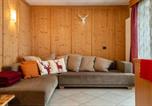 Location vacances Campitello di Fassa - Apartment Pordoi-2
