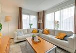 Location vacances Bunschoten - Holiday Home in Zeewolde near Forest-2