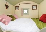 Location vacances Llanfrynach - Sweet Briar Shepherds Hut-4