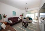 Location vacances Bognor Regis - Stunning Beachfront Apt w Balcony & Sea Views-3