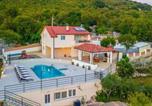 Location vacances Trilj - House Jurica-1