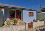 Location vacances Kleinmond - Bietjie Sjiek Charming Kleinmond Coastal Escape-2
