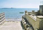 Location vacances Quinéville - 2 Bedroom Awesome Home In Morsalines-2