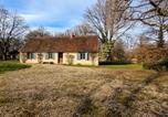 Location vacances Ardentes - Charmant hébergement avec parc et étang à Mers-sur-Indre - Fr-1-591-771-1