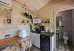 Location vacances Sylva - Kimble - Riverfront, Hiking, Fishing, 20 min to Smoky Mountains!-1