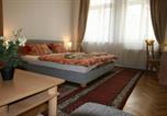 Location vacances Loket - Apartment No. 25 T.G.Masaryka 13 s výtahem-4