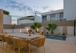 Location vacances Tribunj - Gorgeous Home In Tribunj With Private Swimming Pool, Can Be Inside Or Outside-2