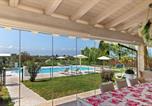 Location vacances Cavaion Veronese - Apartment Bardolino Golden Hill-1