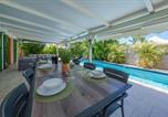 Location vacances  Grande Anse du Diamant - Villa Tapatia : Plage Piscine Confort Premium-4
