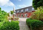 Hôtel Husum - Hotel am Schlosspark garni-1