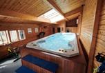 Location vacances St Clears - Coedllys Cottage - A countryside retreat for families and friends, with exclusive use of a swim spa-1