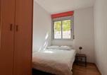 Location vacances La route de San Feliu à Tossa de Mar - 4-Bedroom Apartment with Private Garden in Tossa de Mar-4