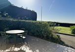 Location vacances La Forêt-Fouesnant - Appartement rénové en bord de mer avec terrasse - 4 pers, proche plage et port - Fr-1-481-162-3