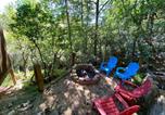 Location vacances Blue Ridge - Cozy Haven - Mountain View, Hot Tub, Fire Pit-3