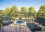 Hôtel Kühlungsborn - Hotel Haus am Meer Kühlungsborn direkte Strandlage mit Meerblick oder Gartenblick, Balkon & Frühstück in historischer Villa-1