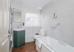 Location vacances  Gare de Bath - Dream Stays Bath - Queen Street Loft Apartment-4