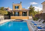 Location vacances Argostoli - Lassi Seaview Villa Private Pool Villa Efrosini Short Walk To Resort Centre-2