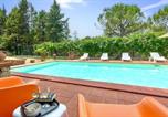 Location vacances  Province de Terni - Gorgeous Home In Ficulle With Wifi-1