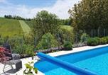 Location vacances Kamenný Újezd - Penzion Zahrada nad řekou, restaurace a kavárna - Parkování Grátis-1