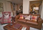 Location vacances Grasmere - Old Bakers Cottage ground floor apartment centrally located in Grasmere with patio area-3