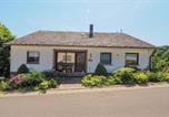 Location vacances Blankenrath - Nice Apartment In Grenderich With Wifi-1
