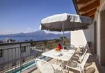 Location vacances Torri del Benaco - South Apartment With Pool-1