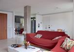 Location vacances Evian-les-Bains - Grand appartement à Evian avec wifi et parking - Fr-1-498-52-1