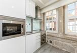 Location vacances  Centre historique de Porto - River-View Apartment in Oporto for 4-2