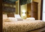 Location vacances Naples - Chiaia 205 By Dimorra-3
