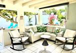 Location vacances Noord - Fantastic Private Tropical Villa in Palm Beach with Breakfast-3
