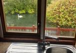 Location vacances Over Kellet - Kingfisher Cosy Lakeside Lodge-3