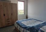 Location vacances Ortaffa - Appartement rénové avec clim, piscine, Wifi et parking à Palau-del-Vidre - Fr-1-776-108-4