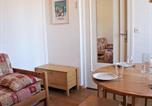 Location vacances Risoul - Studio cosy pour 4 à Risoul 1850, au pied des pistes, balcon ouest, 2 étoiles - Fr-1-330-174-2