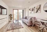 Location vacances Leeds - Deluxe Apt & The Best River Canal View In Leeds-3
