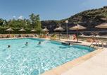 Camping avec Piscine Collias - Camping Aloha Plage-1