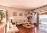Location vacances  Province de Viterbe - Cozy Home In Tarquinia Vt With Wifi-3