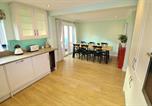 Location vacances Winchester - Spacious 4 Bed House in Winchester with Parking and Garden-3