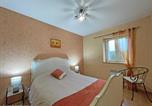 Location vacances Ceaucé - Maison de charme en granit avec jardin clos, tout inclus, près de Domfront - Fr-1-497-190-2