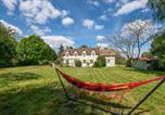 Location vacances  Oise - La Clé des Champs - Maison de charme dans un écrin de verdure-3