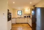 Location vacances  Dordogne - Gîte 3 chambres avec jardin et animaux acceptés, près de Sarlat - Fr-1-616-370-3