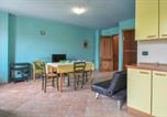 Location vacances  Province de l'Ogliastra - Cozy Apartment In Ilbono With Wifi-3