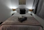 Location vacances Buxton - Apartment Sleeps 4 with Dishwasher-3