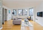 Location vacances Londres - Red Lion Court by City2stay-3